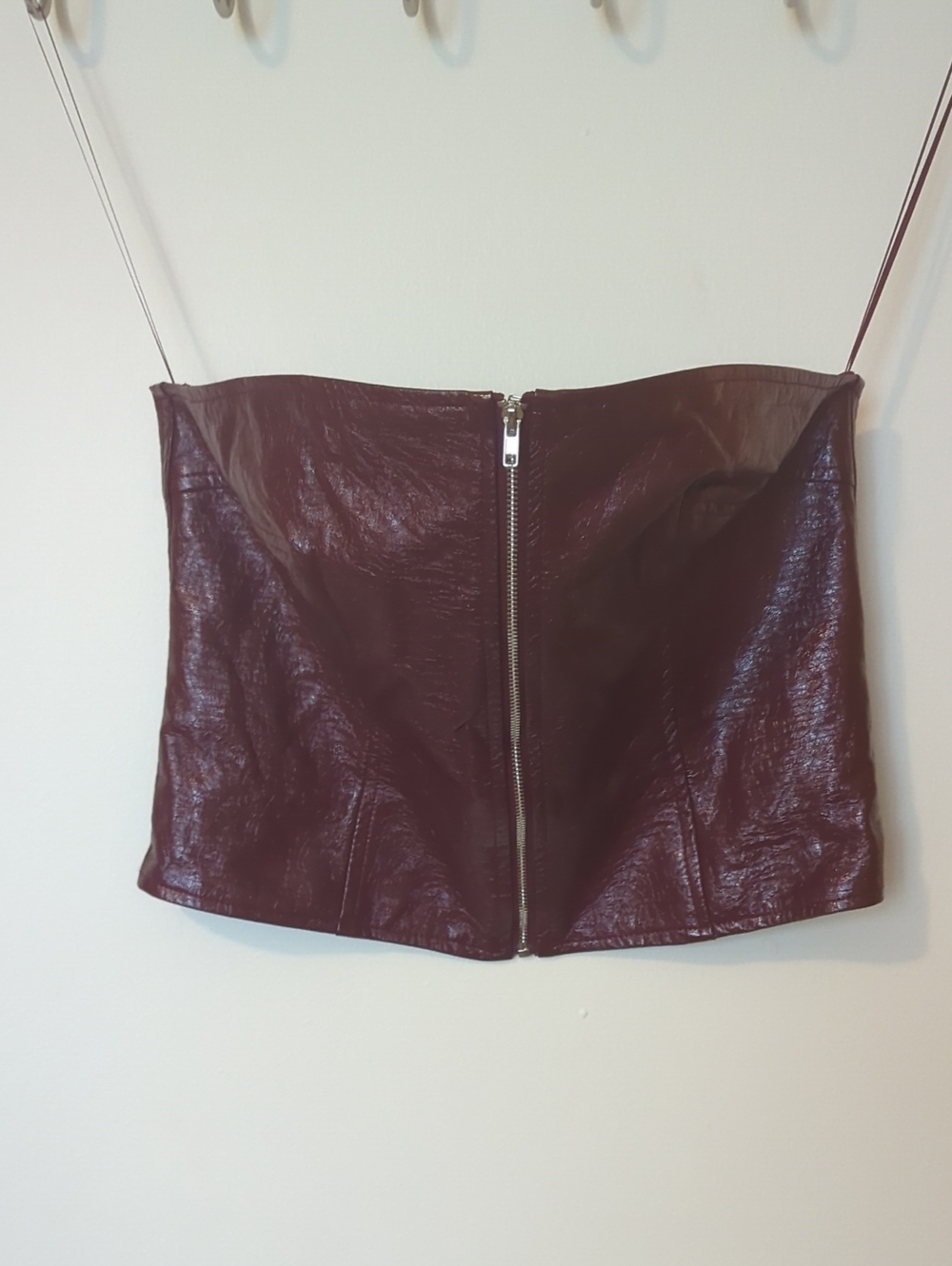 Women's Faux Leather Zip-Front Burgundy Crop Top